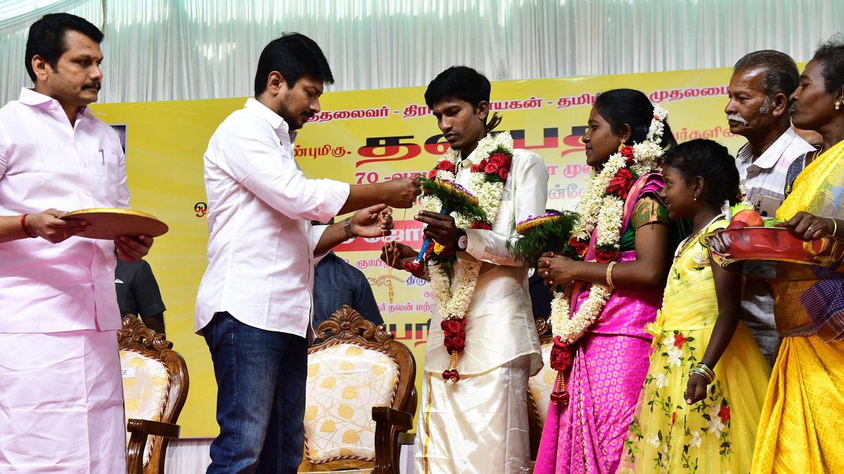 Anna And Karunanidhi Legalised ‘self-respect’ Marriages, Says ...